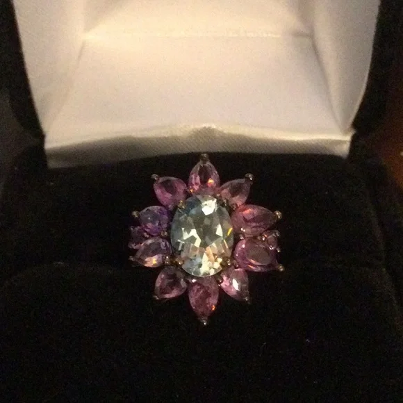 Splendid Genuine Blue Topaz & Amethyst Ring